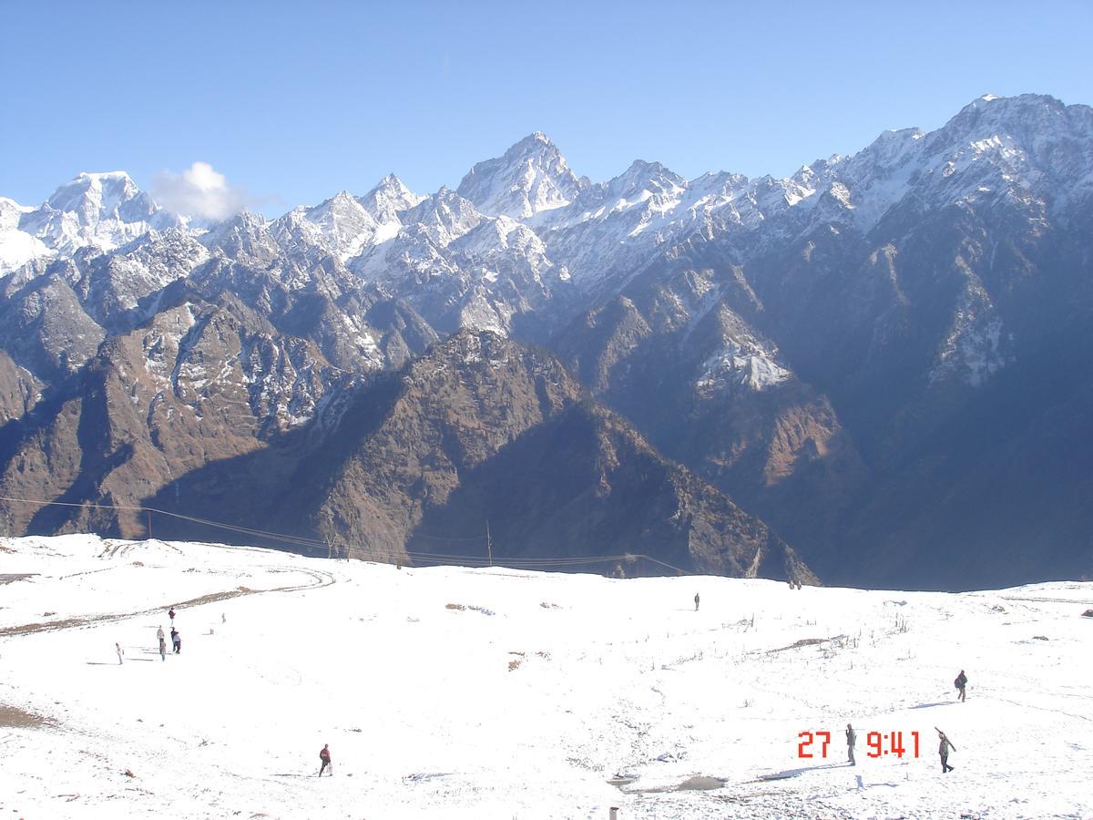 Clifftop Club Auli Джошимат Экстерьер фото